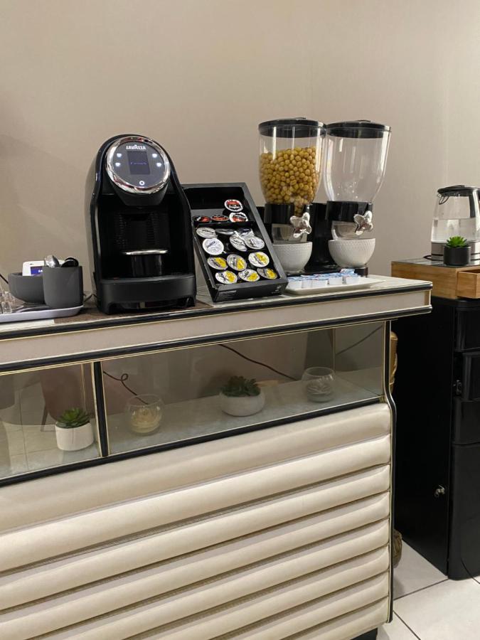 贝济耶中央凯里亚德直营酒店 外观 照片